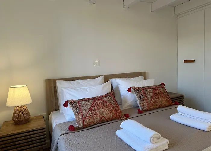 Bella Vista Ii シミ