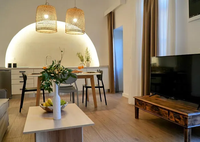 Bella Vista Ii * Sými